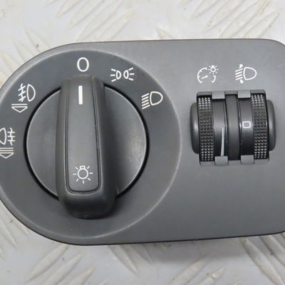 Interrupteur commande de phares Audi A1 (8X1, 8XK) 1.2 tfsi (2010-2015)