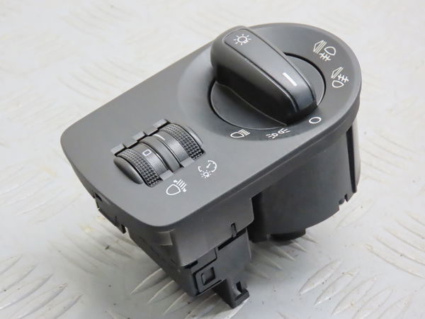 Interrupteur commande de phares Audi A1 (8X1, 8XK) 1.2 tfsi (2010-2015)