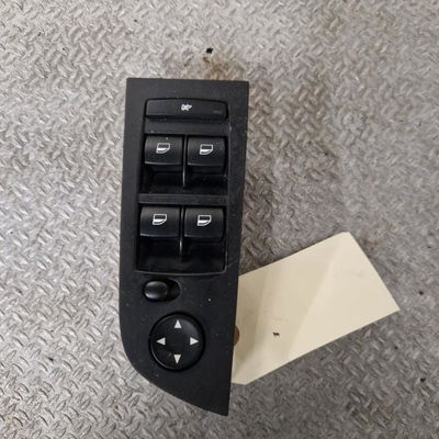 Commande lève-glace porte avant gauche Bmw 3 (E90) 320 d (2004-2011)