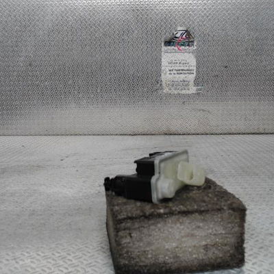 Actionneur portillon aile ard Renault CLIO V (B7_) Tce 90 (b7mt) (2020)