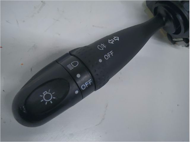 Commande eclairage Fiat SEDICI (189_) 1.9 d multijet 4x4 (2006-2011)