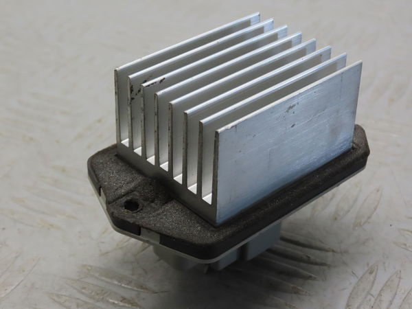 Resistance de chauffage Land rover RANGE ROVER SPORT I (L320) 2.7 d 4x4 (2005-2013)