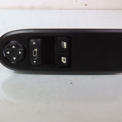 Commande lève-glace porte avant gauche Citroën C3 II (SC_) 1.2 vti 82 (2012-2016) 5 portes