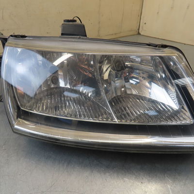Phare droit Saab 9-5 (YS3E) 3.0 tid (2001-2005)