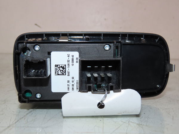 Commande lève-glace porte avant gauche Ford FIESTA VI (CB1, CCN) 1.4 tdci (2010-2012) 3 portes