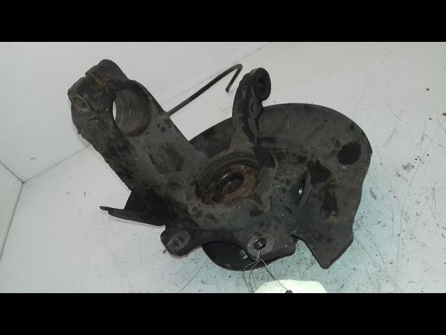 Fusee avd Audi A1 (8X1, 8XK) 1.6 tdi (2011-2015) 3 portes