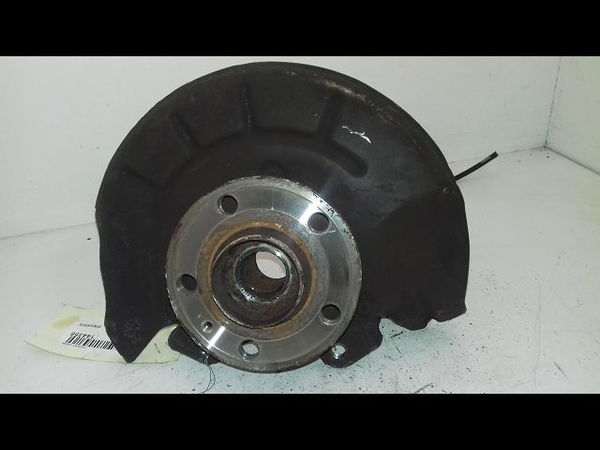Fusee avd Audi A1 (8X1, 8XK) 1.6 tdi (2011-2015) 3 portes