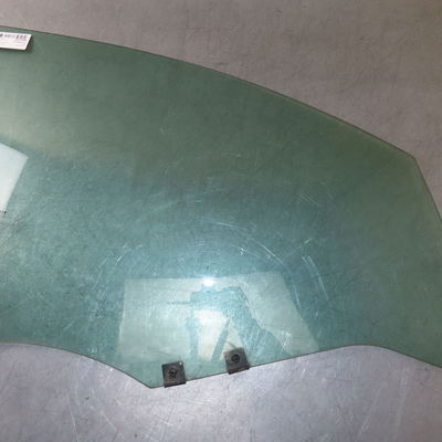 Glace porte av d RENAULT CLIO