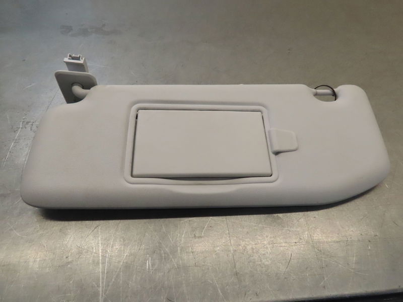 Pare-soleil gauche PEUGEOT 208