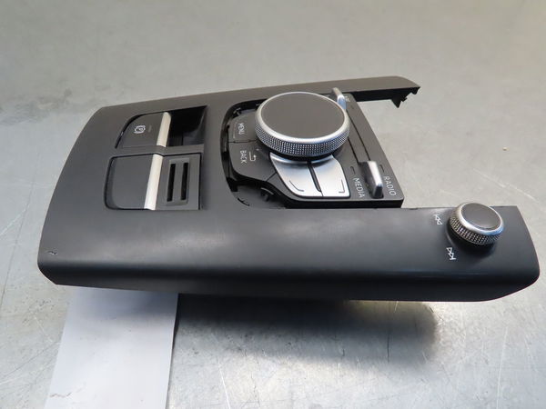 Commande autoradio Audi A3 (8V1, 8VK) 2.0 tdi (2012-2017)
