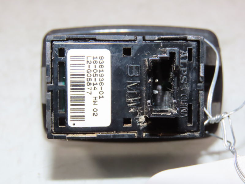 Commande lève-glace porte avant droite Bmw X3 (F25) Xdrive 20 d (2010-2014)