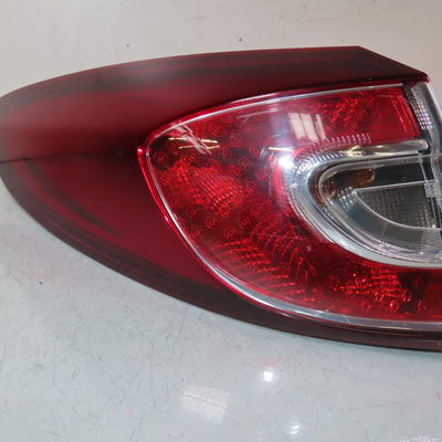 Feu arrière gauche Renault MEGANE III Grandtour (KZ0-1) 1.6 dci (kz00, kz12, kz13) (2011)