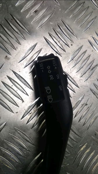 Commande clignotant SEAT LEON