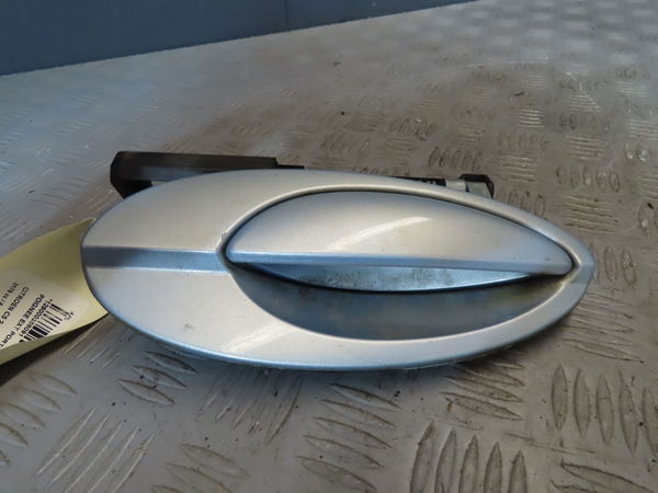 Poignee ext porte avd Citroën C5 I (DC_) 2.2 hdi (dc4hxb, dc4hxe) (2001-2004)