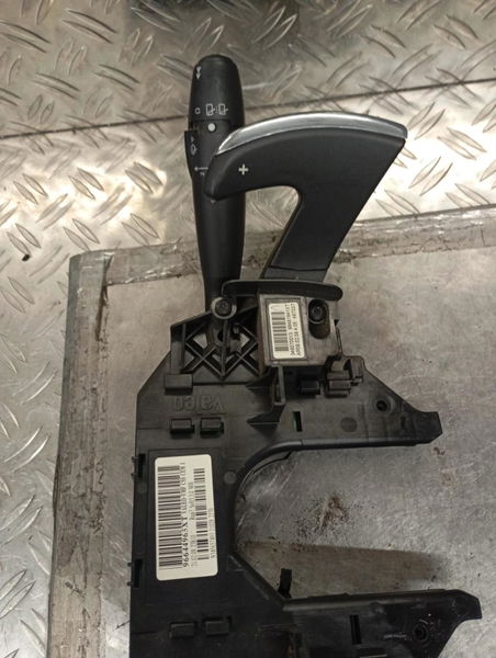 Interrupteur commande de frein a main Citroën C4 PICASSO I Monospace (UD_) 2.0 hdi 138 (2006-2013) 5 portes
