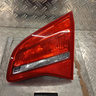 Feu arrière intérieur droit Opel MERIVA B Monospace (S10) 1.6 cdti (75) (2014-2017)