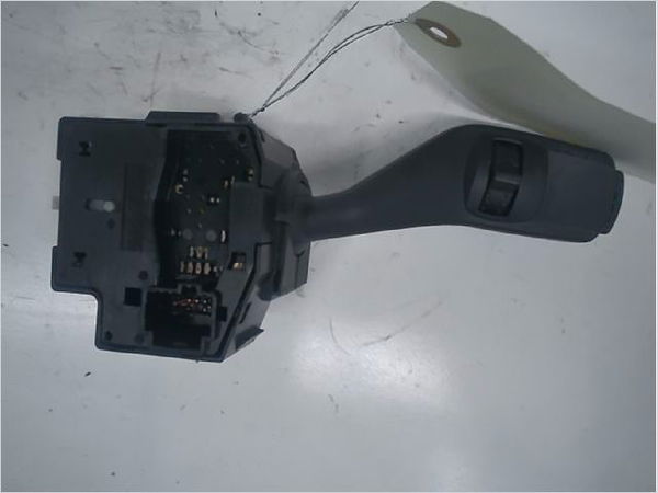 Commande clignotant Ford FOCUS C-MAX (DM2) 1.6 tdci (2003-2007)