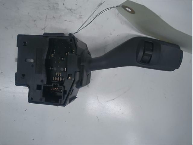 Commande clignotant Ford FOCUS C-MAX (DM2) 1.6 tdci (2003-2007)