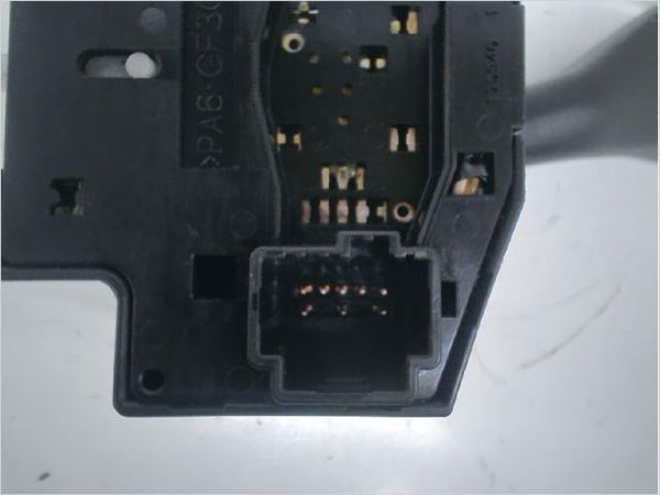 Commande clignotant Ford FOCUS C-MAX (DM2) 1.6 tdci (2003-2007)