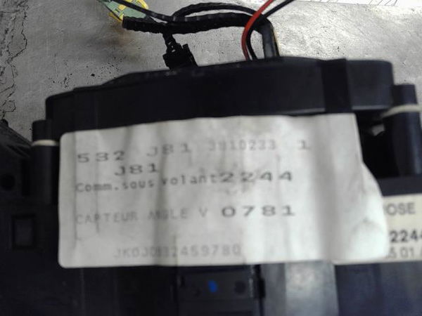 Interrupteur commande de frein a main Renault ESPACE IV (JK0-1_) 3.0 dci (jk0j, jk0v) (2002-2006)