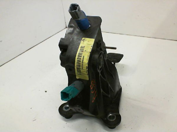 Pedale embrayage Renault LAGUNA III (BT0-1) 1.5 dci (bt00, bt0a, bt0t, bt1j) (2007-2015) 5 portes