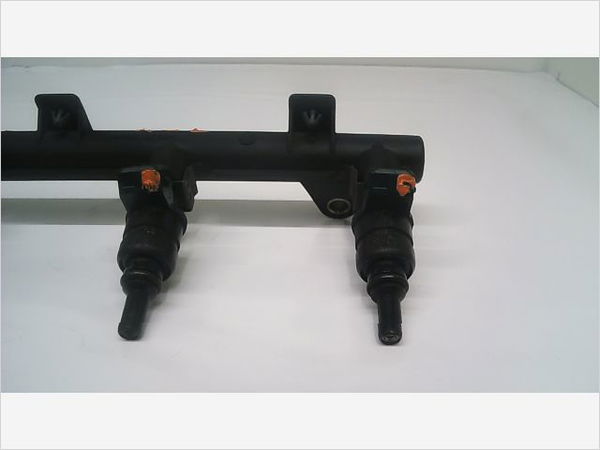 Rampe injection Kia RIO I 3-5 portes (DC) 1.3 (2000-2005)