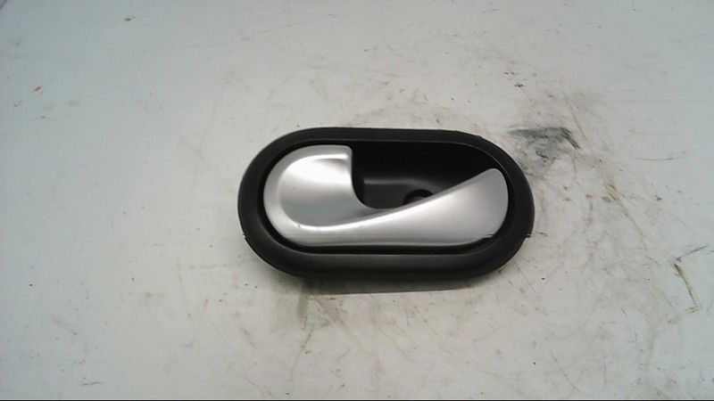 Poignee int porte arg DACIA DUSTER Phase 1 03-2010--12-2013 1.5 DCI 85ch