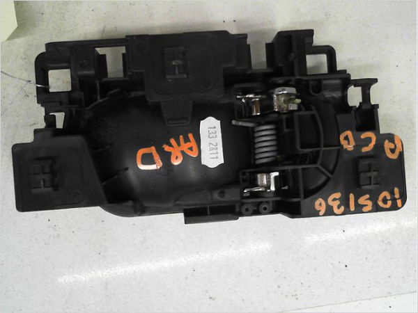 Poignee int porte ard Citroën C4 CACTUS 1.5 bluehdi 120 (2018)
