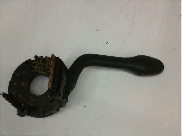 Commande clignotant Volkswagen LUPO I (6X1, 6E1) 1.4 16v (1998-2005)