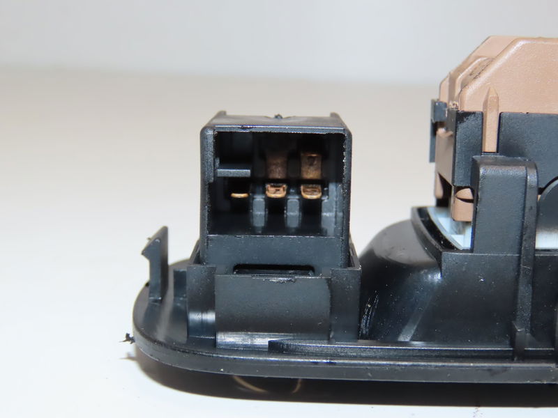 Commande lève-glace porte avant droite Porsche CAYENNE (9PA) S 4.5 (2002-2007)