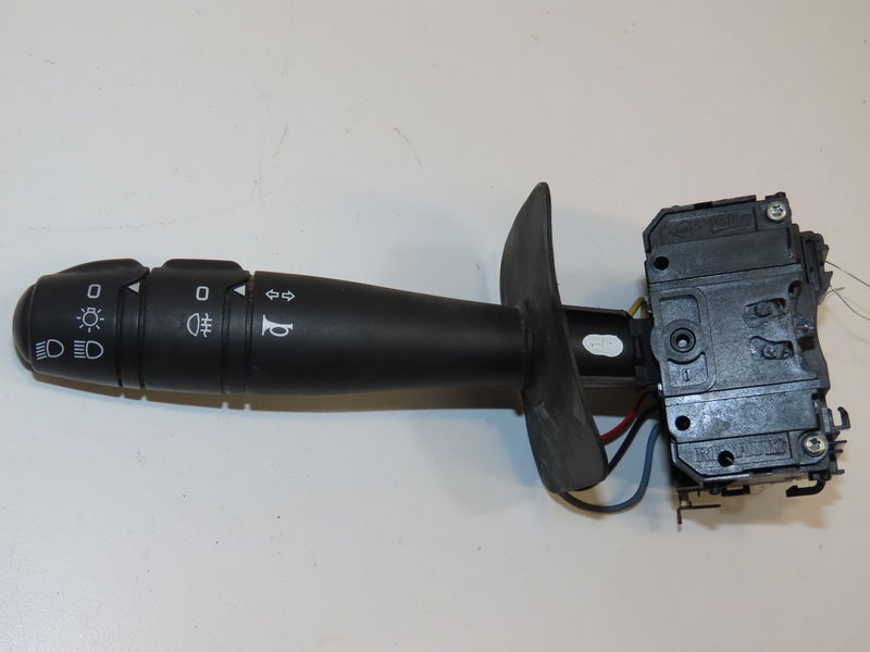Commande clignotant Dacia LOGAN MCV (KS_) 1.5 dci (ks0w) (2007-2012) 5 portes