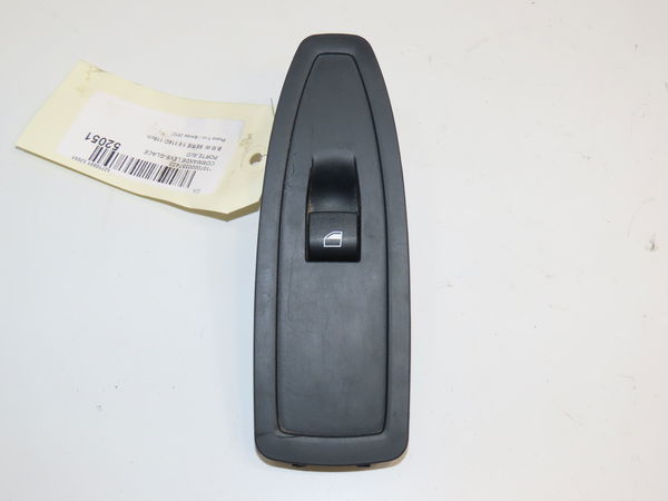 Commande lève-glace porte avant droite Bmw 1 (F20) 116 d (2012-2015)