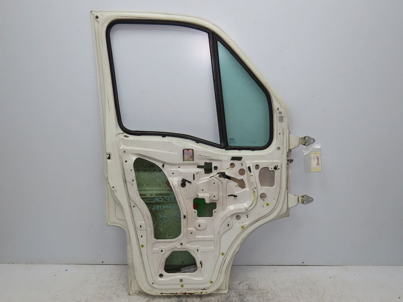 Porte avant gauche Iveco DAILY III Camionnette 35 s 13 v,35 c 13 v (1999-2007)