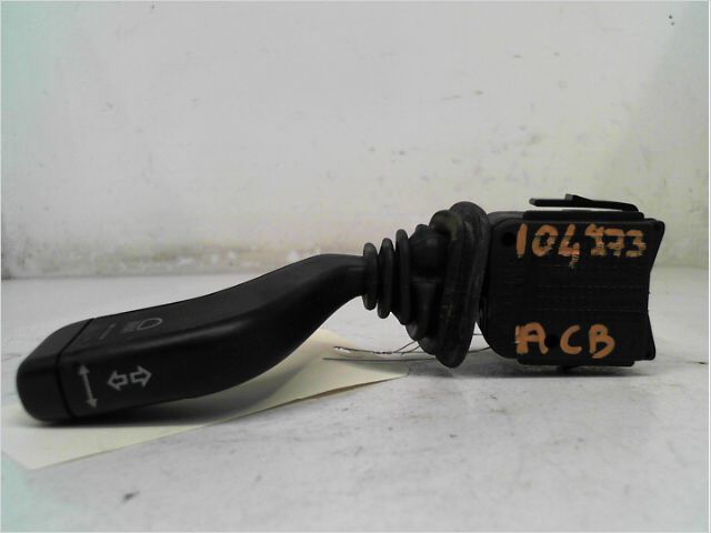 Commande clignotant Opel TIGRA (S93) 1.4 16v (f07) (1994-2000)