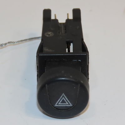 Bouton de warning Peugeot 306 3-5 portes (7A, 7C, N3, N5) 1.9 d (1994-2001)
