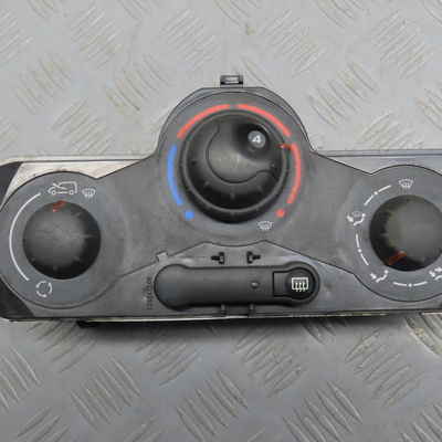 Commande de chauffage Renault KANGOO - GRAND KANGOO II (KW0-1_) 1.5 dci 85 (kw0k, kw0l, kw0b) (2008) 4 portes
