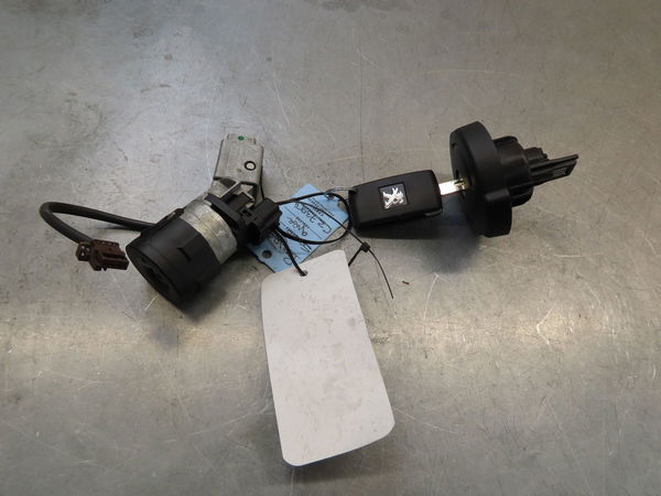 Antivol de direction Peugeot 5008 (0U_, 0E_) 1.6 hdi (2010-2017)