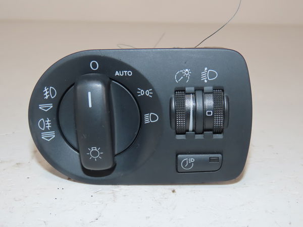Interrupteur commande de phares Audi A3 (8P1) 2.0 tdi 16v (2003-2012) 3 portes