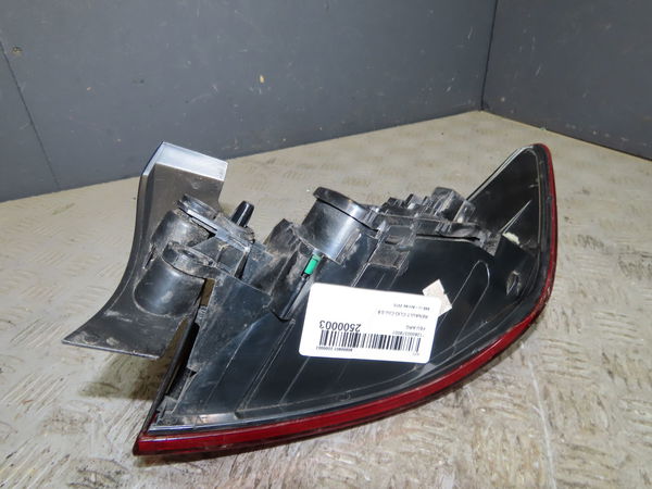 Feu arrière gauche Renault CLIO IV (BH_) 0.9 tce 90 (2012) 5 portes