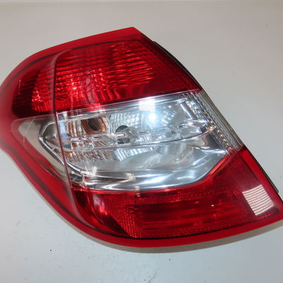 Feu arrière gauche Citroën C4 II (NC_) 1.6 hdi 90 (2009) 5 portes