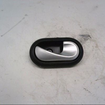 Poignee int porte ard DACIA DUSTER Phase 1 03-2010--12-2013 1.5 DCI 85ch