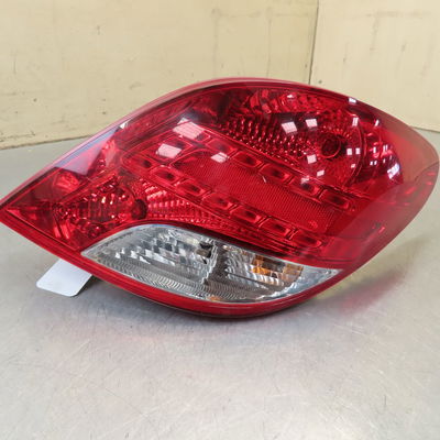 Feu arrière droit Peugeot 207-207 (WA_, WC_) 1.6 hdi (2006-2013) 5 portes