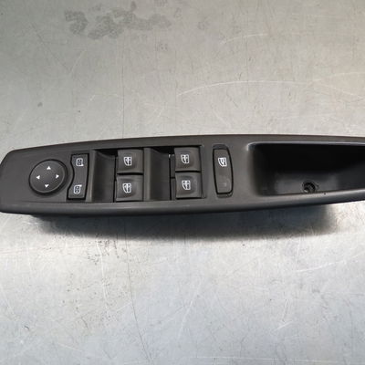 Commande lève-glace porte avant gauche Renault SCÉNIC III (JZ0-1_) 1.5 dci (2009) 5 portes