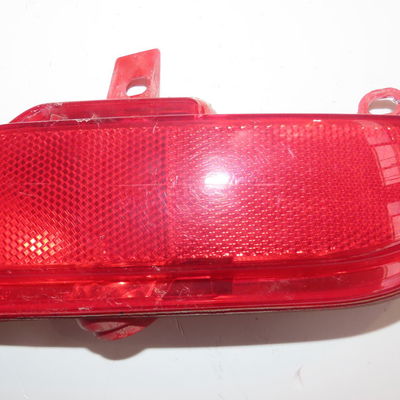 Catadioptre ard Peugeot 206 (2L_, 2M_) 1.1 (2009-2013)