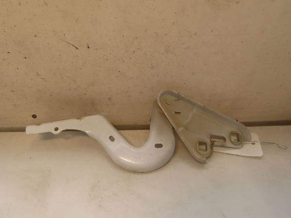 Compas g capot Ford PUMA (J2K, CF7) 1.0 ecoboost mhev (2019)
