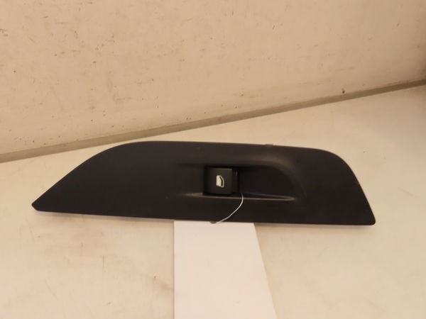 Commande lève-glace porte avant droite Peugeot 2008 II (UD_, US_, UY_, UK_) E-2008 (2019)