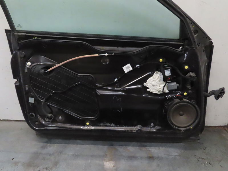Porte avant gauche Audi A3 (8P1) 2.0 tdi (2003-2012)