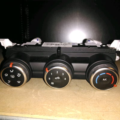 Commande de chauffage Renault CLIO V (B7_) 1.5 blue dci 100 (b7ad) (2021)