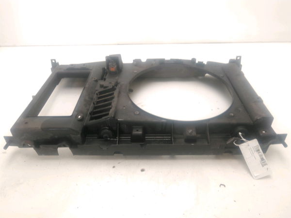 Face avant Peugeot 5008 (0U_, 0E_) 1.6 hdi (2010-2017) 5 portes