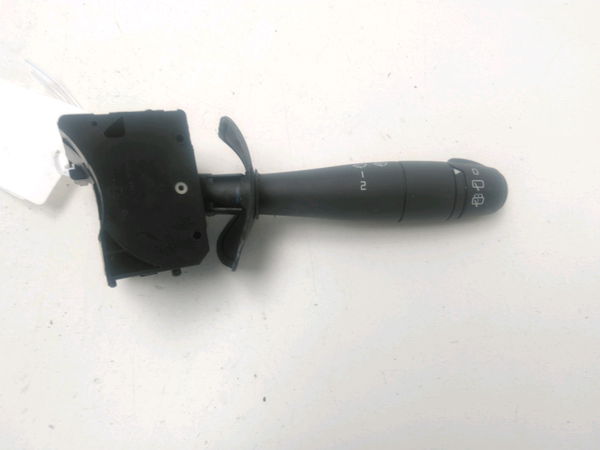 Commande essuie glace Dacia SANDERO 1.5 dci (2010)